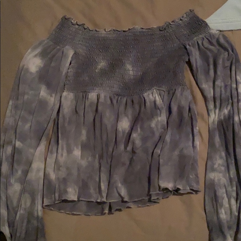 Long sleeve tee